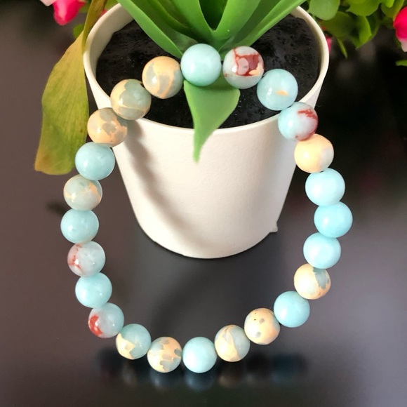 Agalmatolite 8mm Natural Stone Beads Stretchable Bracelet - Picture 2 of 4